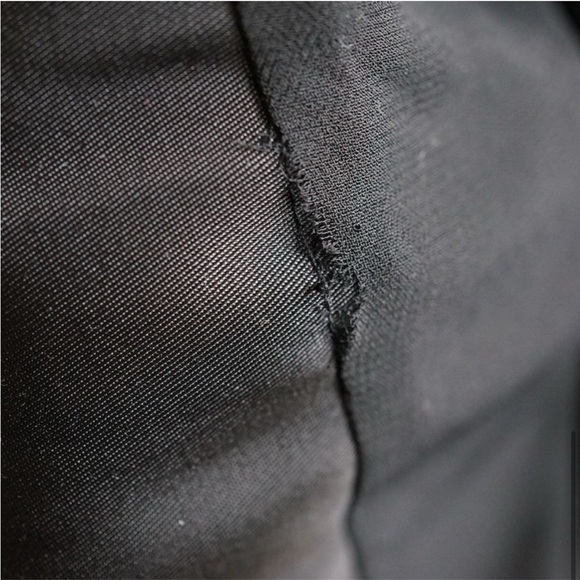 MIU MIU SLEEVELESS TOPS - Picture 4 of 4